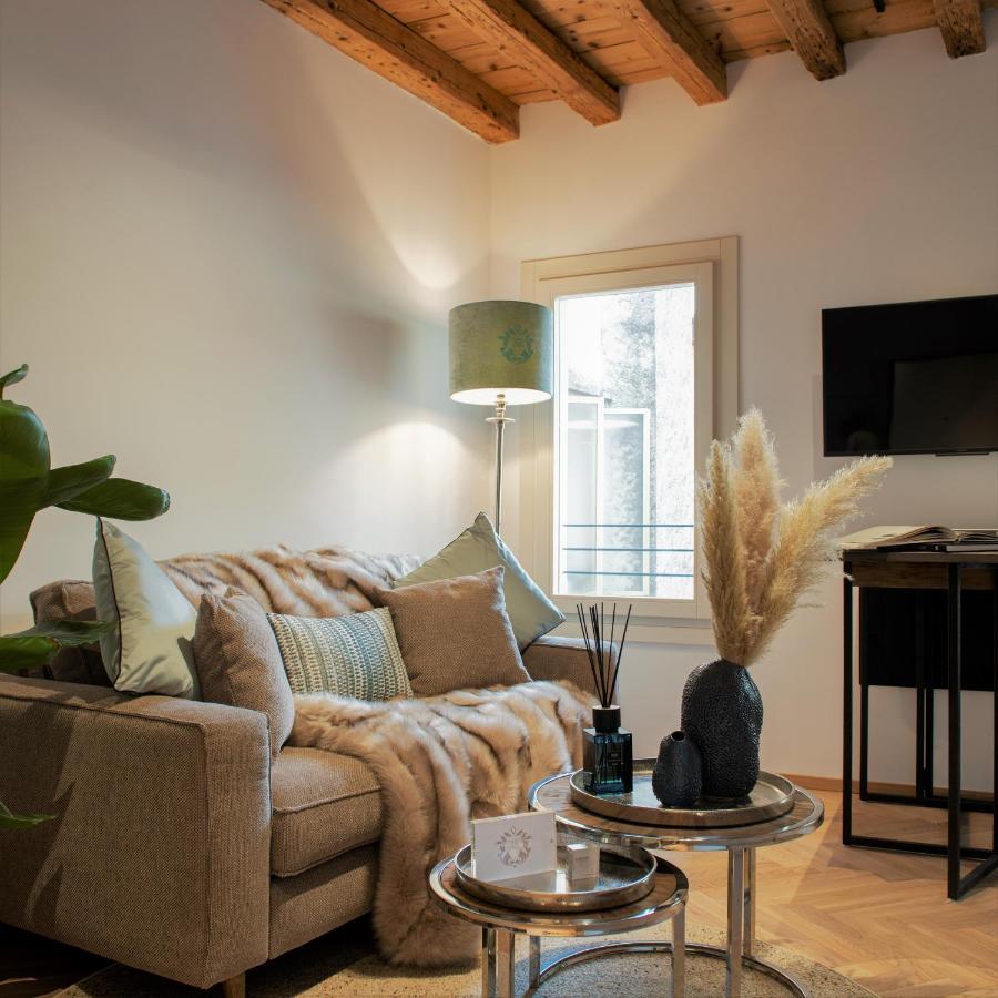 Elegance Room - Aparta & Suite - Automatized Apartment Bassano del Grappa Exterior foto